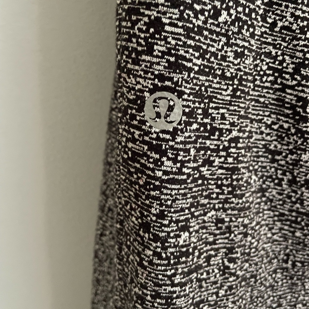 Lululemon Joggers - Picture 5 of 5